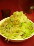 豚入りラーメン麺少なめ（ヤサイニンニクアブラ）