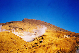 トンガリロ山
